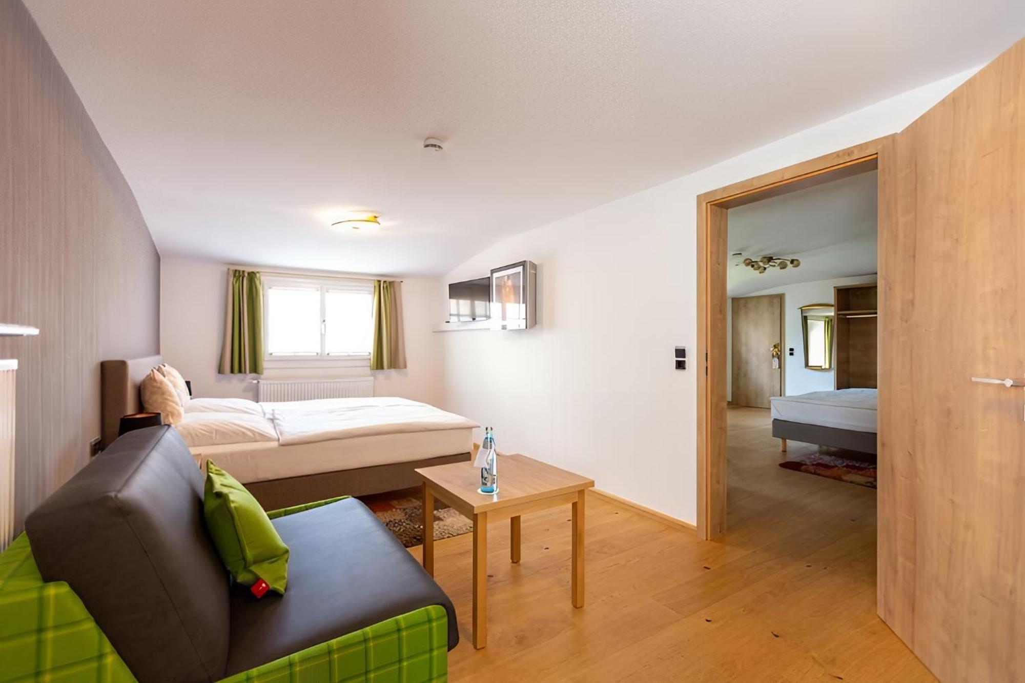 Boardinghouse Sonne Hotel ออฟเฟนบูร์ก ภายนอก รูปภาพ